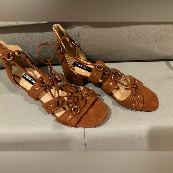 Lord & Taylor Design Lab Lace Up Sandals - Size 7.5 - Picture 6 of 7